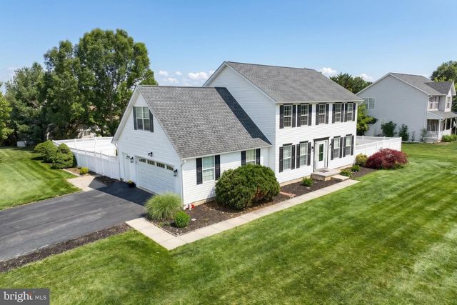 120 DERBY DR, Hanover, PA 17331