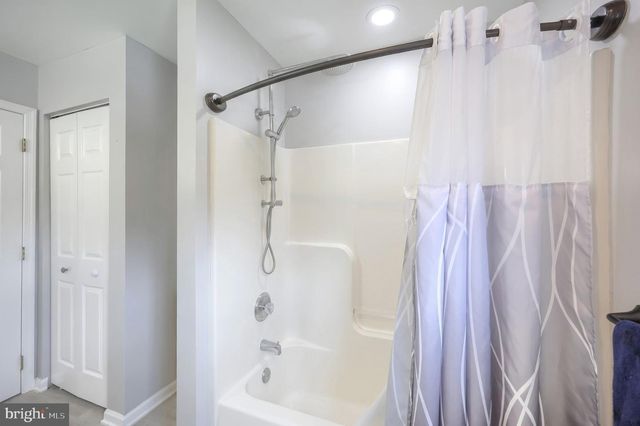 120 DERBY DR, Hanover, PA 17331