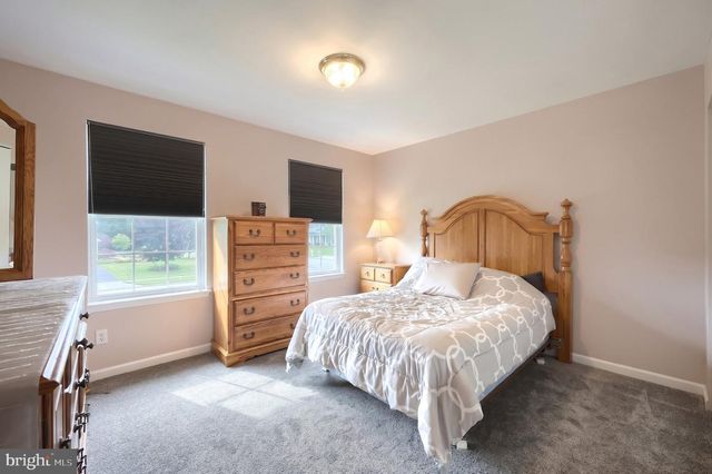 120 DERBY DR, Hanover, PA 17331