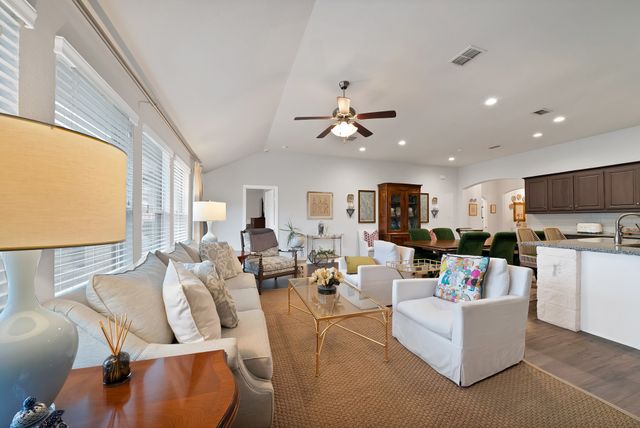 10817 Live Oak Creek Drive, Fort Worth, TX 76108