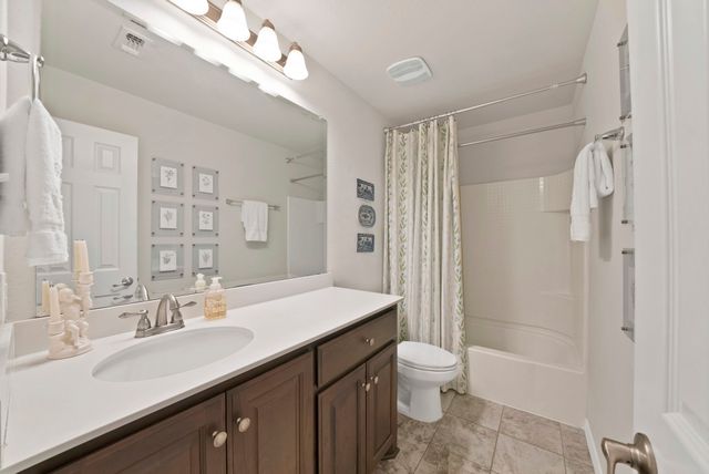 10817 Live Oak Creek Drive, Fort Worth, TX 76108