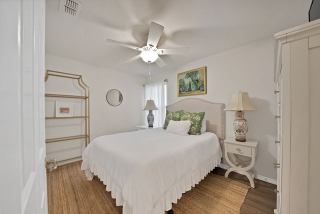 10817 Live Oak Creek Drive, Fort Worth, TX 76108