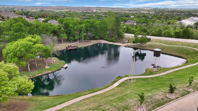 10817 Live Oak Creek Drive, Fort Worth, TX 76108