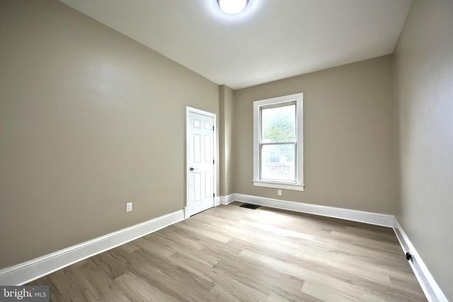 806 PACIFIC AVE, York, PA 17404