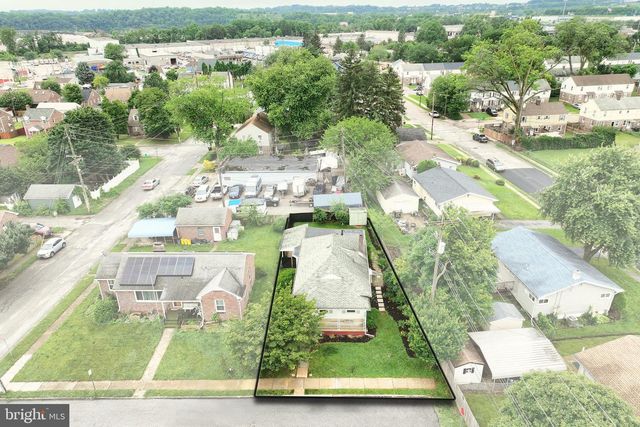 806 PACIFIC AVE, York, PA 17404