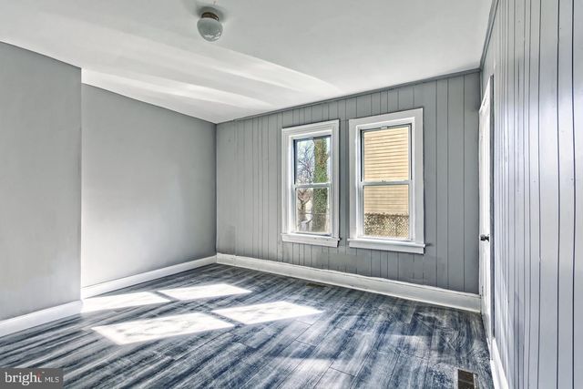 78 WALNUT ST, Salem, NJ 08079