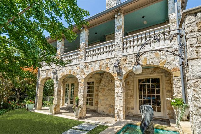 5800 Armstrong Parkway, University Park, TX 75205