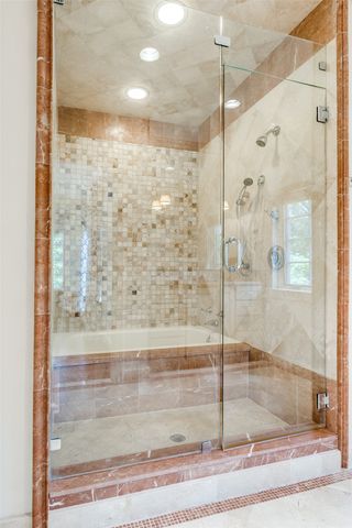 5800 Armstrong Parkway, University Park, TX 75205