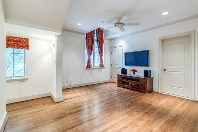 5800 Armstrong Parkway, University Park, TX 75205