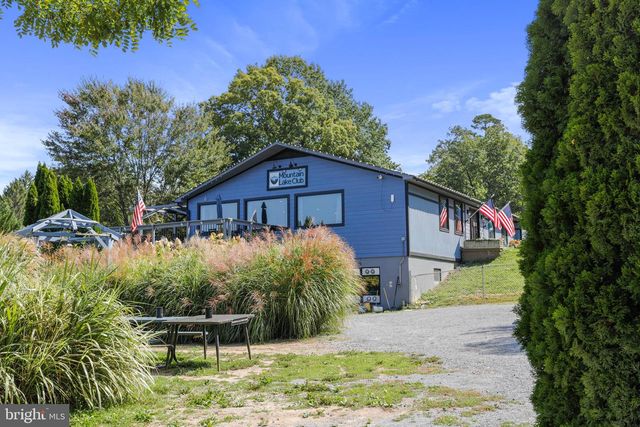 462 WILD ROSE LN, Harpers Ferry, WV 25425