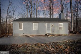 462 WILD ROSE LN, Harpers Ferry, WV 25425