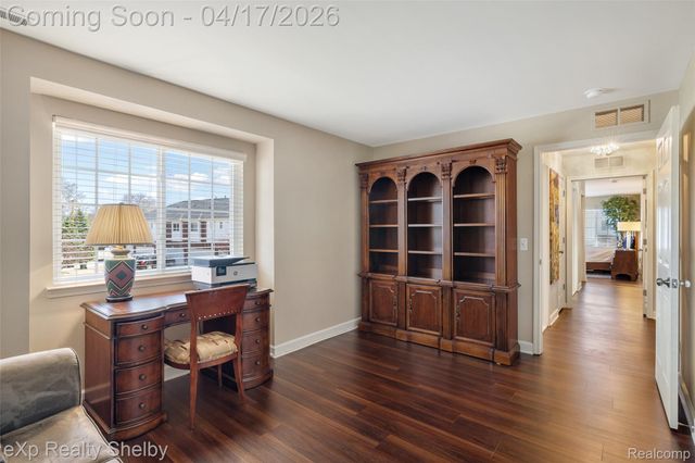 14350 Moravian Manor Circle 36, Sterling Heights, MI 48312