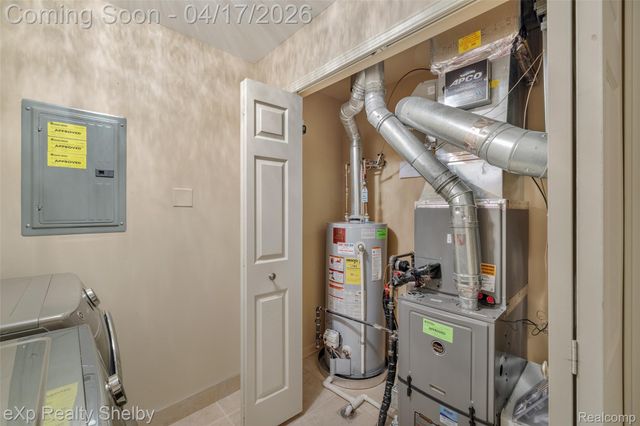 14350 Moravian Manor Circle 36, Sterling Heights, MI 48312