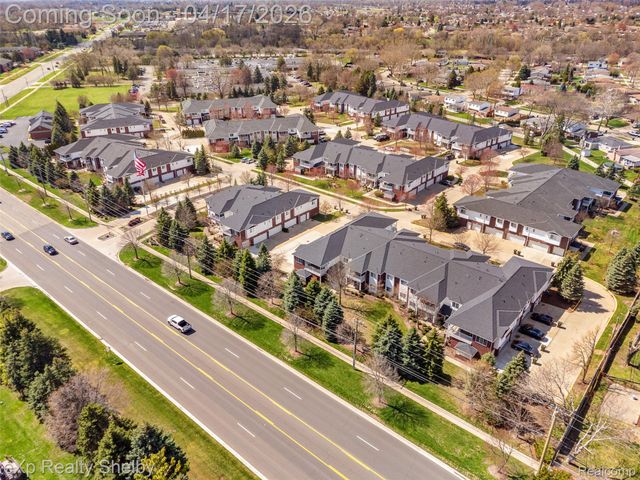 14350 Moravian Manor Circle 36, Sterling Heights, MI 48312