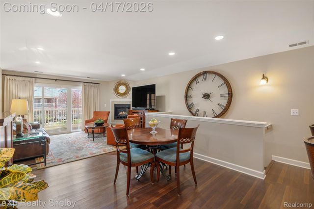 14350 Moravian Manor Circle 36, Sterling Heights, MI 48312