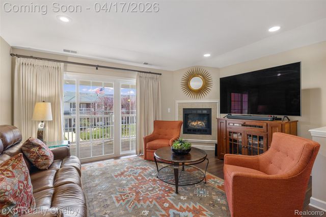 14350 Moravian Manor Circle 36, Sterling Heights, MI 48312