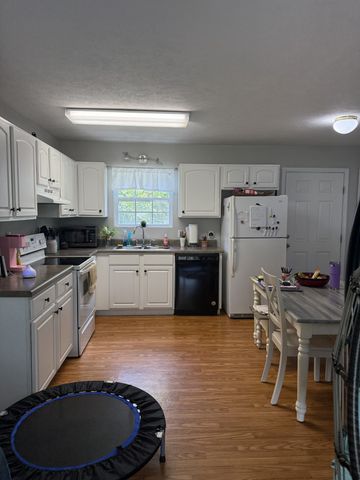 4650 Maple Shade Cir, Cookeville, TN 38501