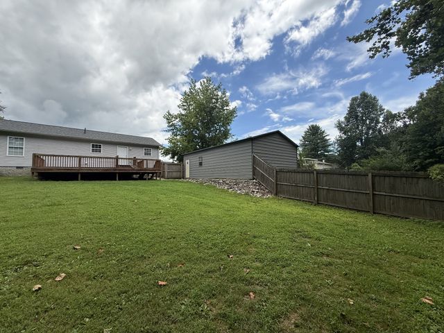 4650 Maple Shade Cir, Cookeville, TN 38501