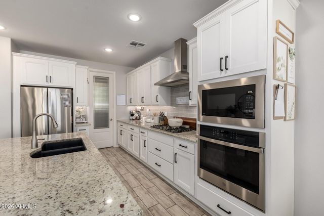 23822 N 162ND Lane, Surprise, AZ 85387