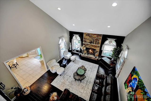 3 Greenwich Court, South Brunswick, NJ 08902