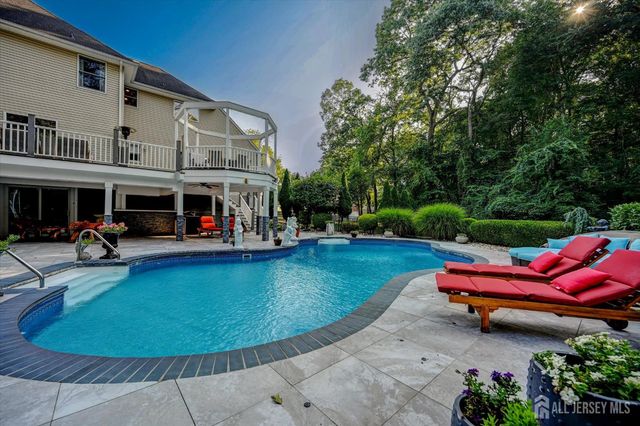 3 Greenwich Court, South Brunswick, NJ 08902