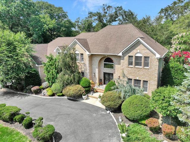 3 Greenwich Court, South Brunswick, NJ 08902