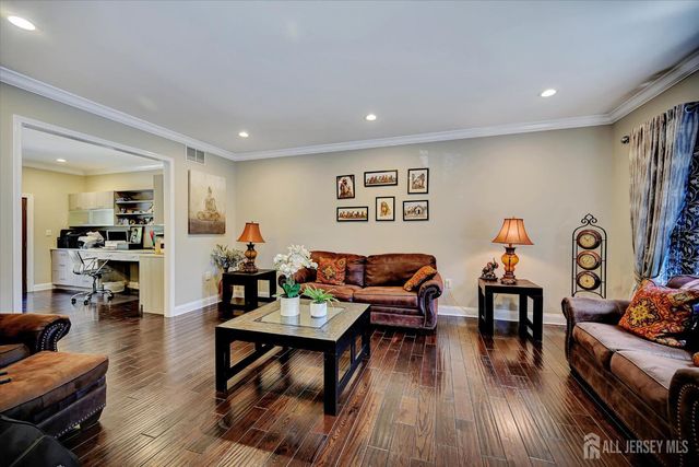 3 Greenwich Court, South Brunswick, NJ 08902