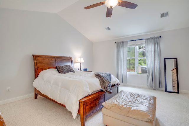 31 Rosanna Drive, Dover, NH 03820