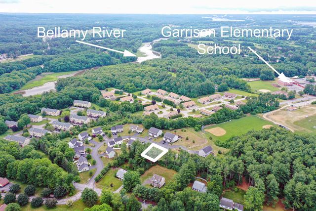 31 Rosanna Drive, Dover, NH 03820