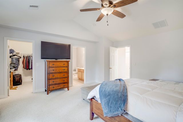 31 Rosanna Drive, Dover, NH 03820