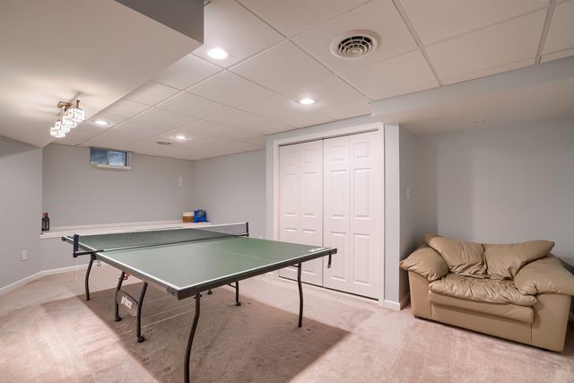 31 Rosanna Drive, Dover, NH 03820