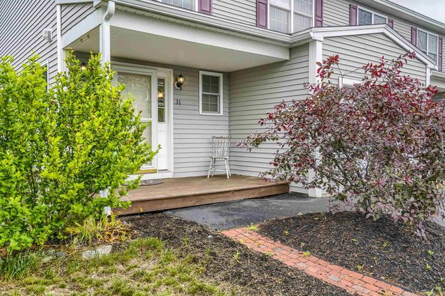 31 Rosanna Drive, Dover, NH 03820