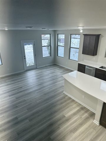 719 W Spaniel Drive, Ann Arbor, MI 48108