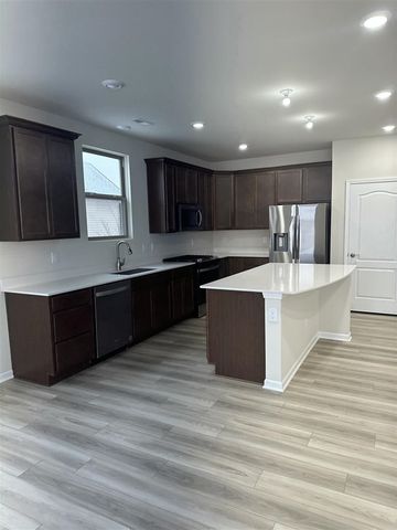 719 W Spaniel Drive, Ann Arbor, MI 48108