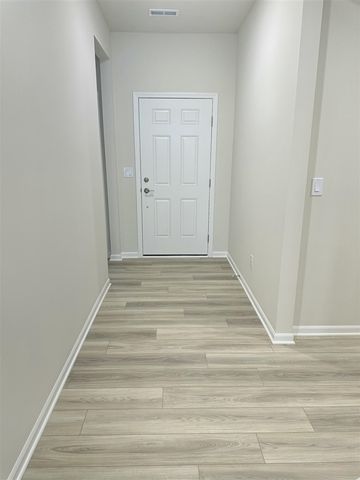 719 W Spaniel Drive, Ann Arbor, MI 48108