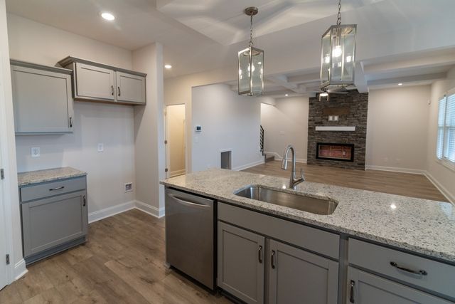 1584 Hidden Creek Trail, Clarksville, TN 37043
