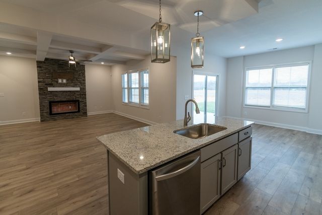 1584 Hidden Creek Trail, Clarksville, TN 37043