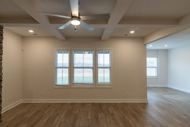 1584 Hidden Creek Trail, Clarksville, TN 37043