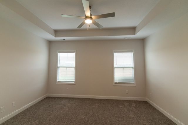 1584 Hidden Creek Trail, Clarksville, TN 37043