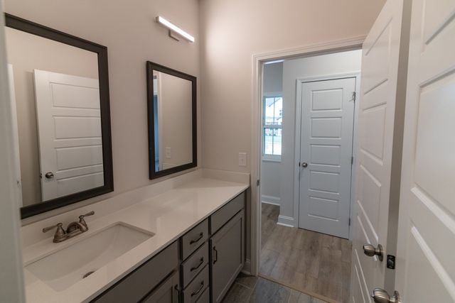 1584 Hidden Creek Trail, Clarksville, TN 37043