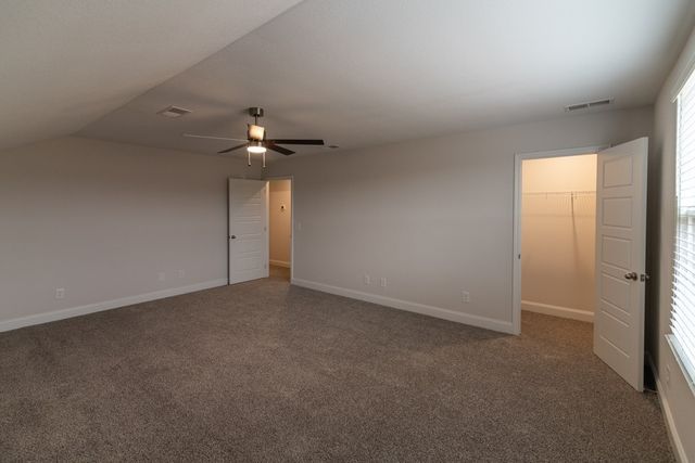 1584 Hidden Creek Trail, Clarksville, TN 37043