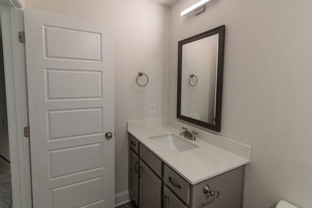 1584 Hidden Creek Trail, Clarksville, TN 37043