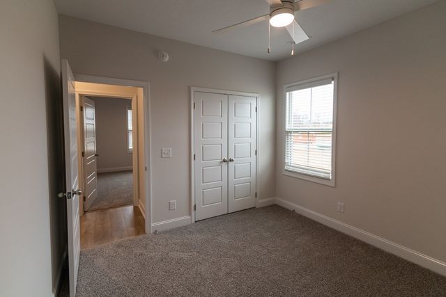1584 Hidden Creek Trail, Clarksville, TN 37043