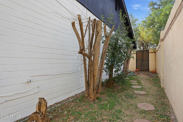 7109 N 23RD Avenue, Phoenix, AZ 85021