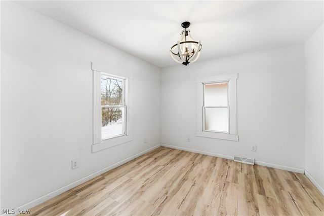 1486 Carson Salt Springs Road, Warren, OH 44481