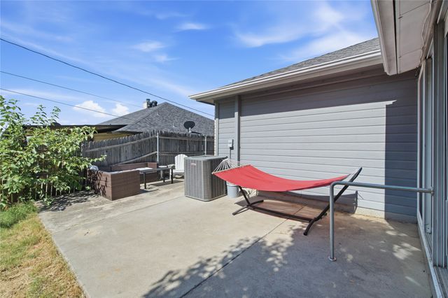 4828 Deal Drive, Fort Worth, TX 76135