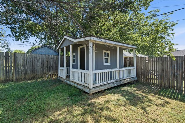 4828 Deal Drive, Fort Worth, TX 76135