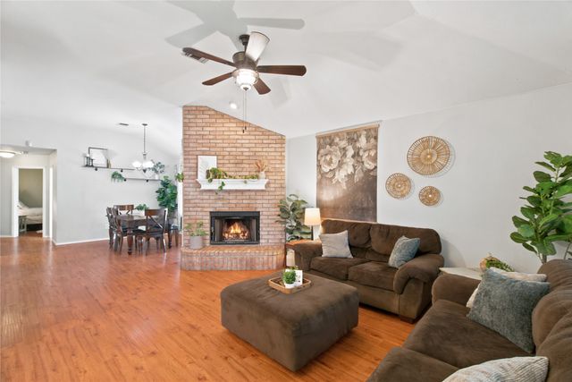 4828 Deal Drive, Fort Worth, TX 76135