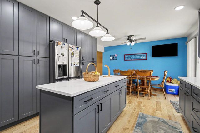 12632 Patnoe Drive, St. John, IN 46373