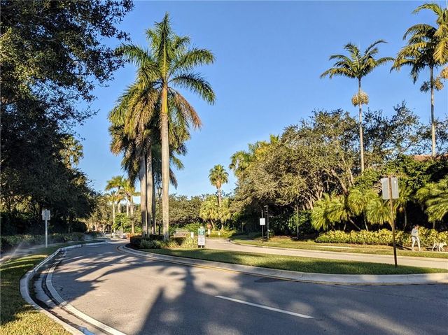 4150 FOREST Drive, Weston, FL 33332